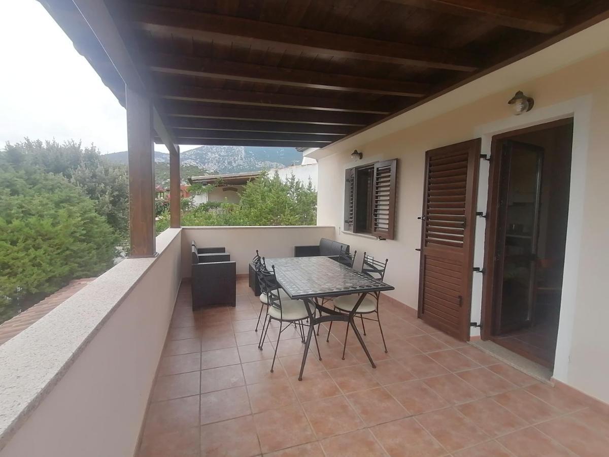Casa Vacanze Villa Rosa Кала Гононе Екстериор снимка